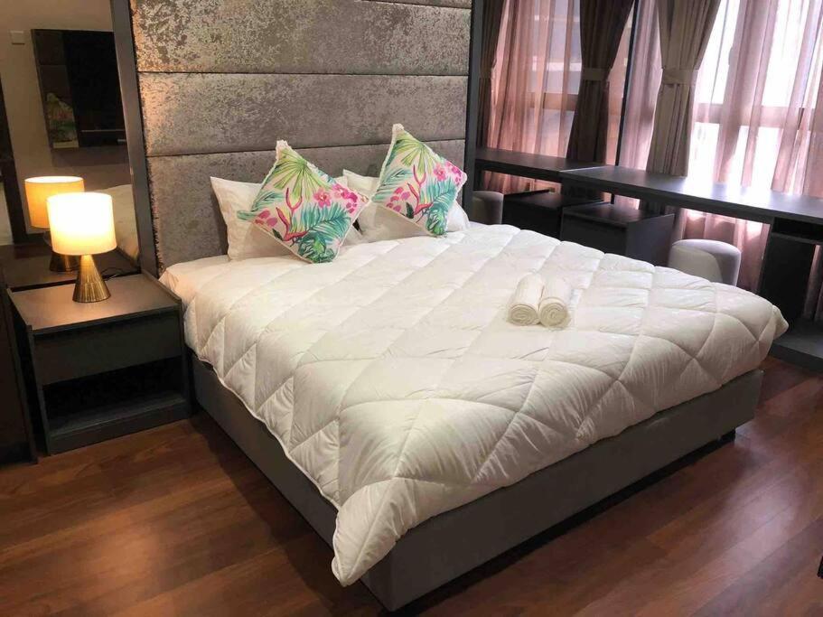 8 Kia Peng Residences By Stayhere Kuala Lumpur Bagian luar foto