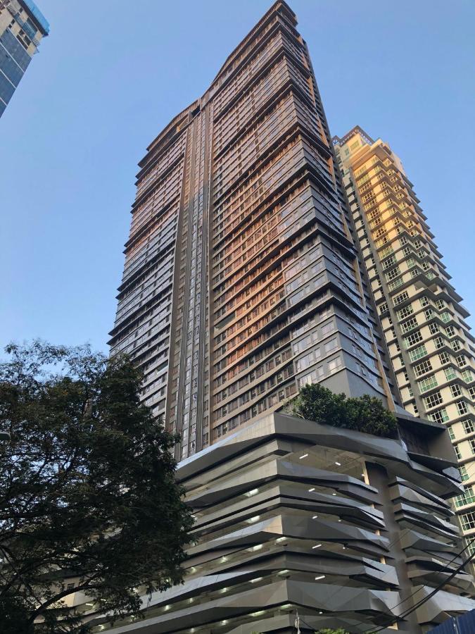 8 Kia Peng Residences By Stayhere Kuala Lumpur Bagian luar foto